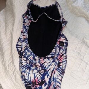 womens jolyn one piece swimsuit size 28 brandon